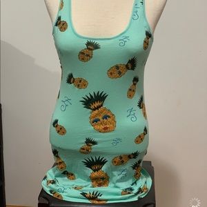 Pineapple summer top by Zan Posen
